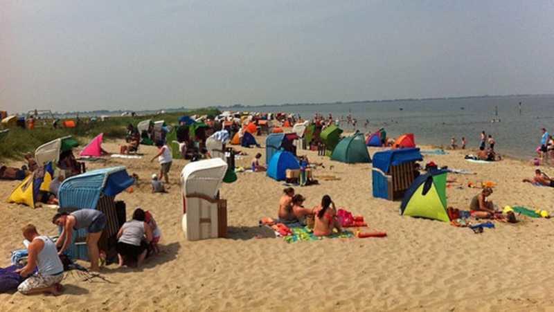 Witte Huus 75m² und 51m² Ferienwohnungen Hooksiel Exterior foto